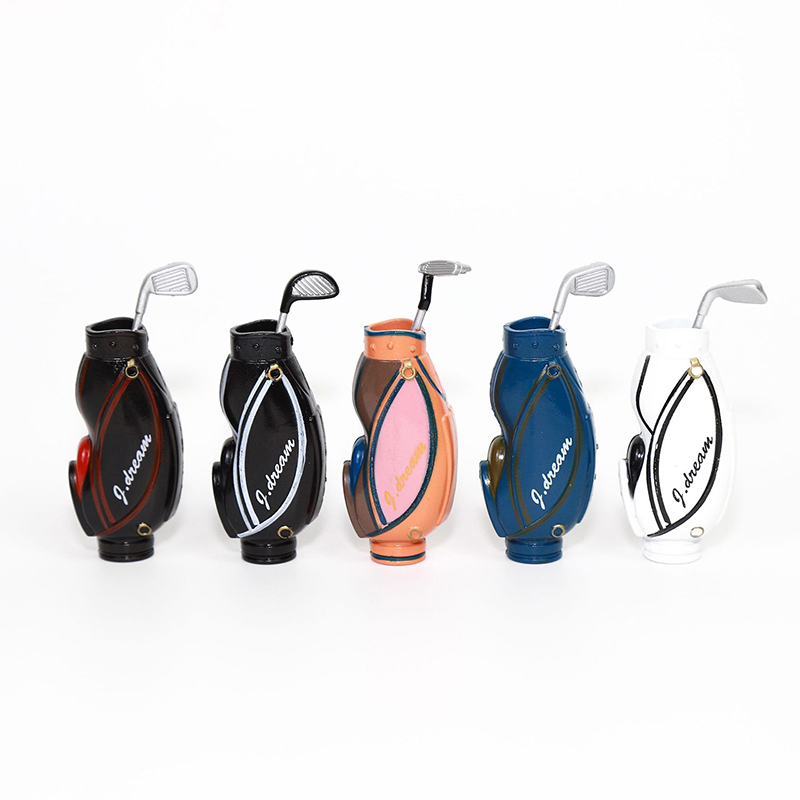 ● Miniaturowe kije do minigolf – Golf Equipment Bag recenzja i cena